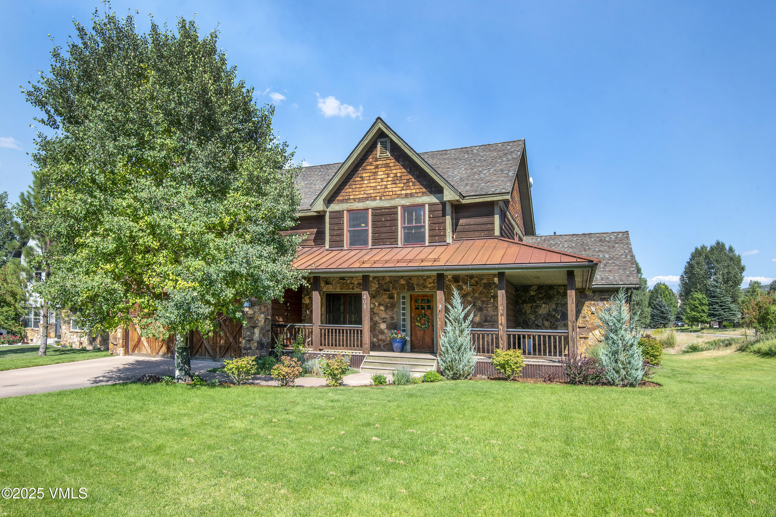 405 Whitetail Drive