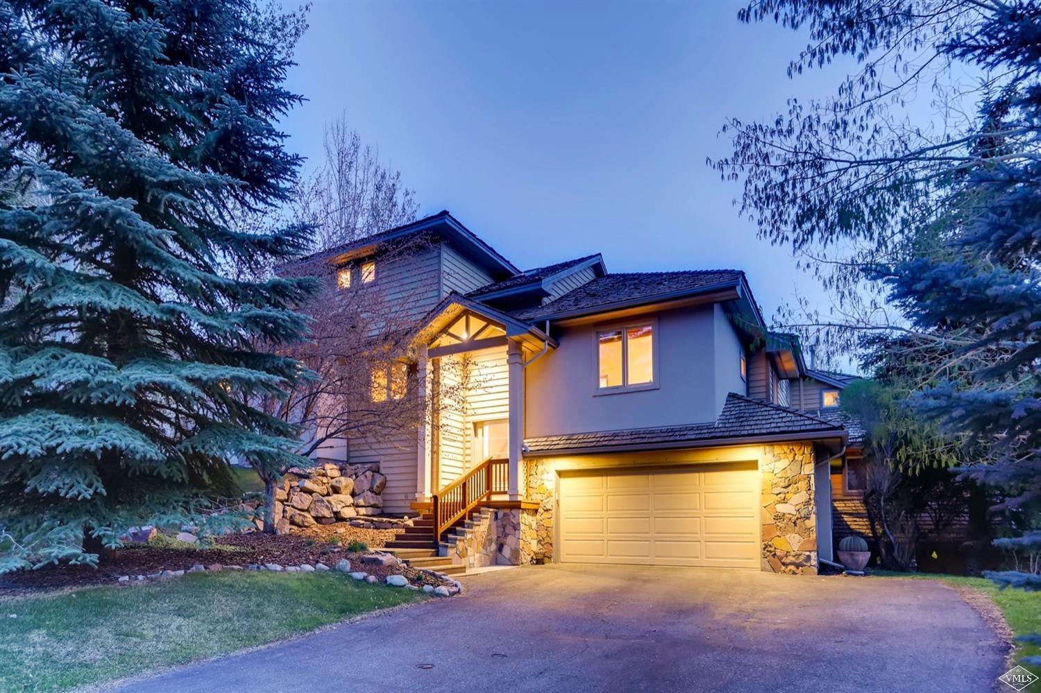 10 Rowel Drive