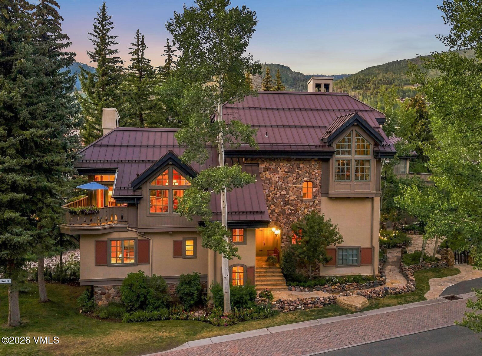63 Willow Place # 1