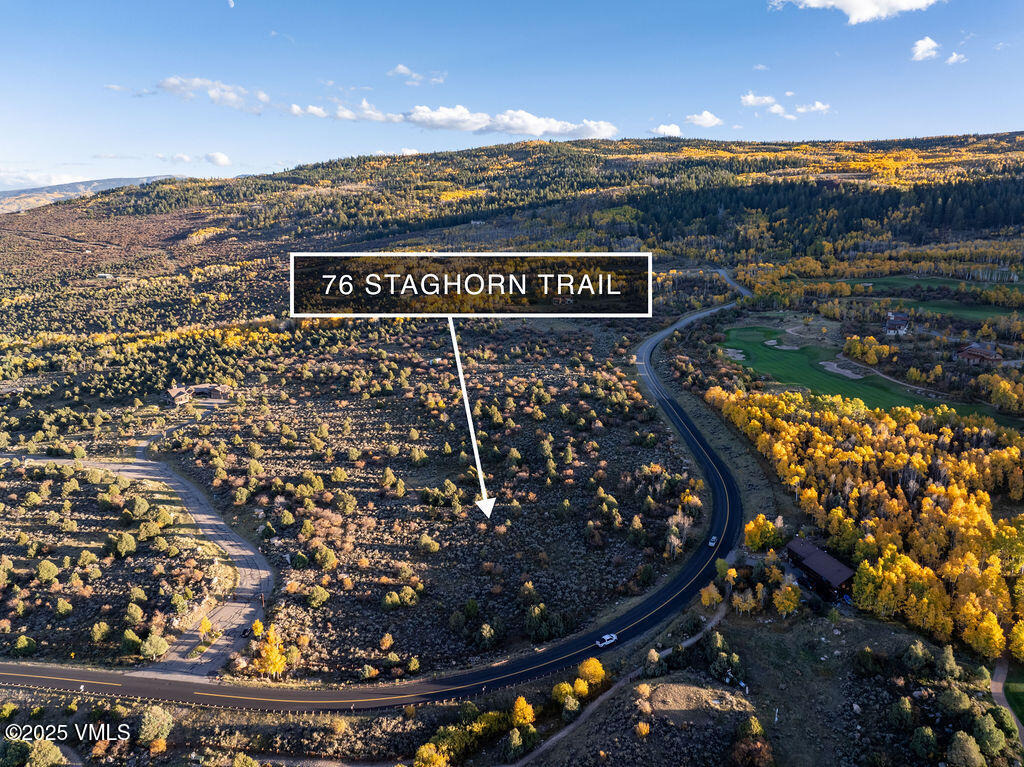 76 Stag Horn Trail