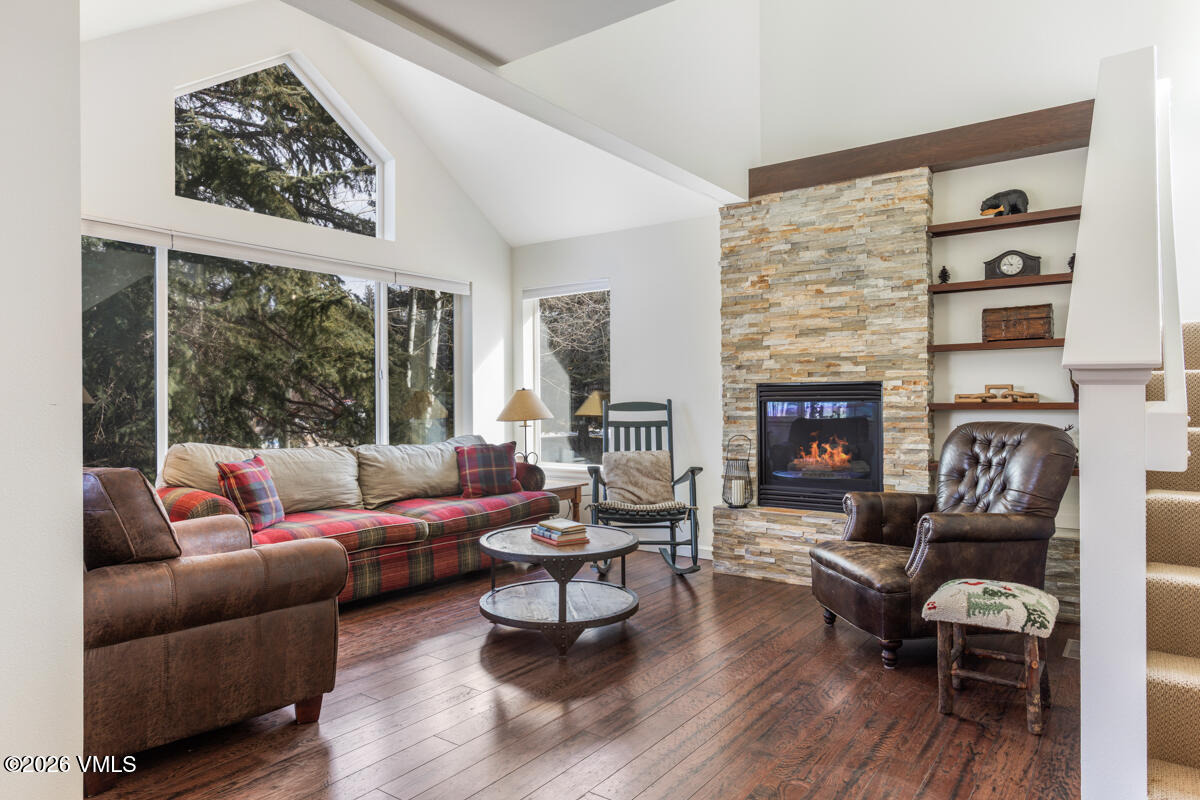 39 Red Tail Drive
