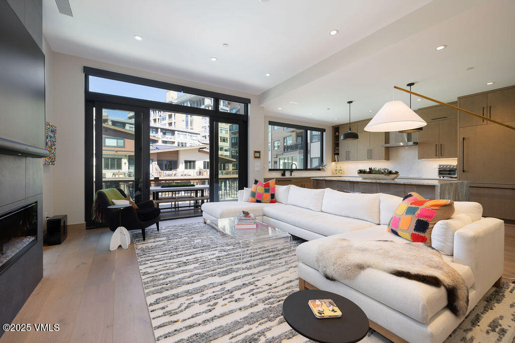 42 Riverfront Lane 13