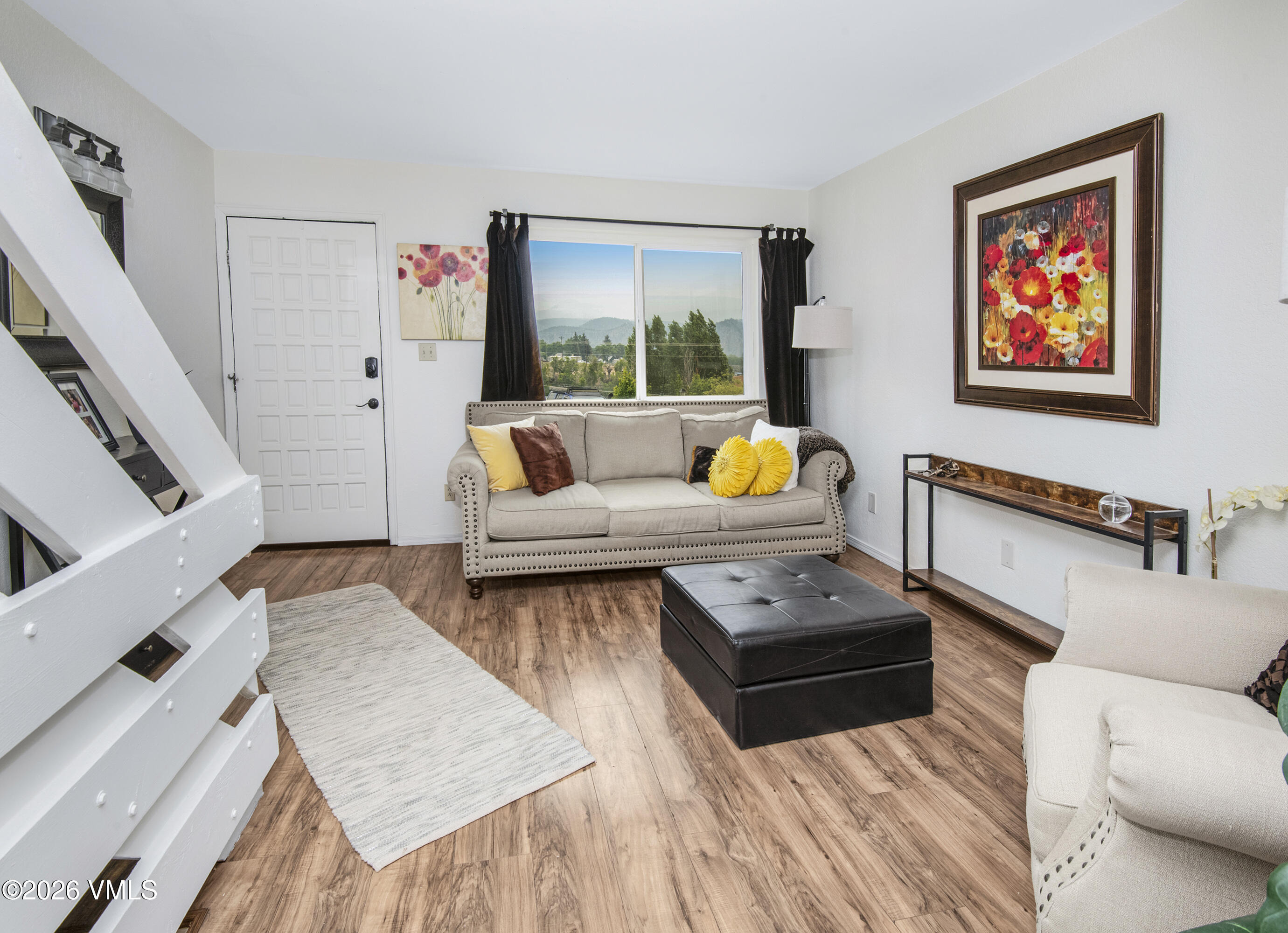 85 Chambers Avenue 10