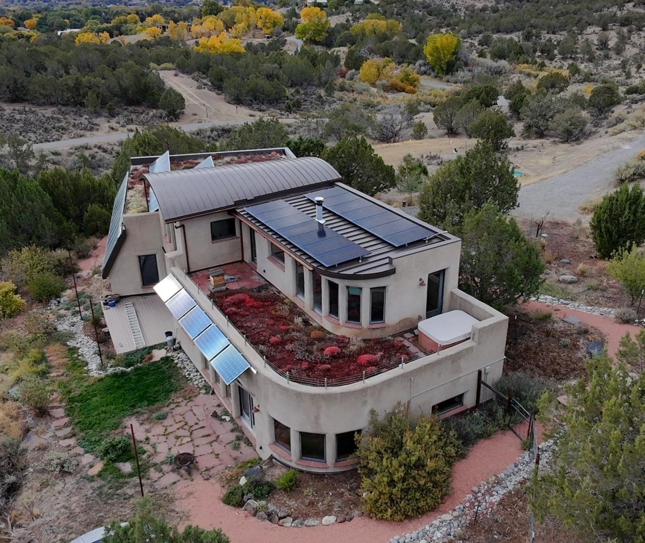 1904 Hawks Haven