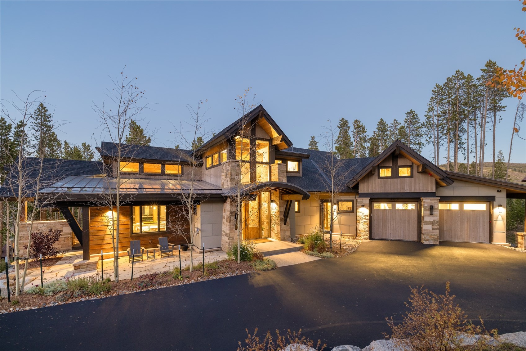 485 Golden Age Drive
