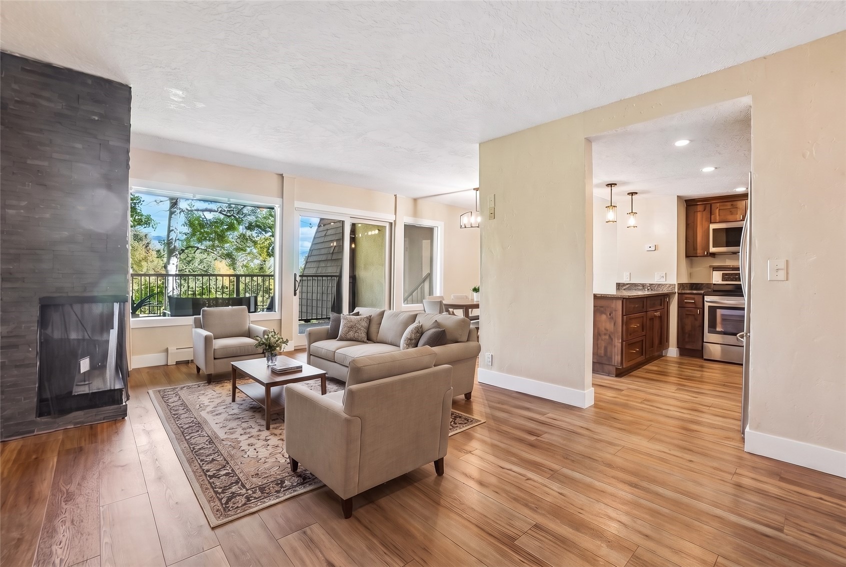 1127 9000 Divide Road 302