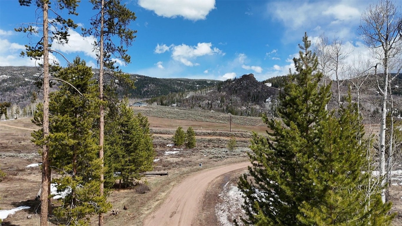 33653 Seneca Trail
