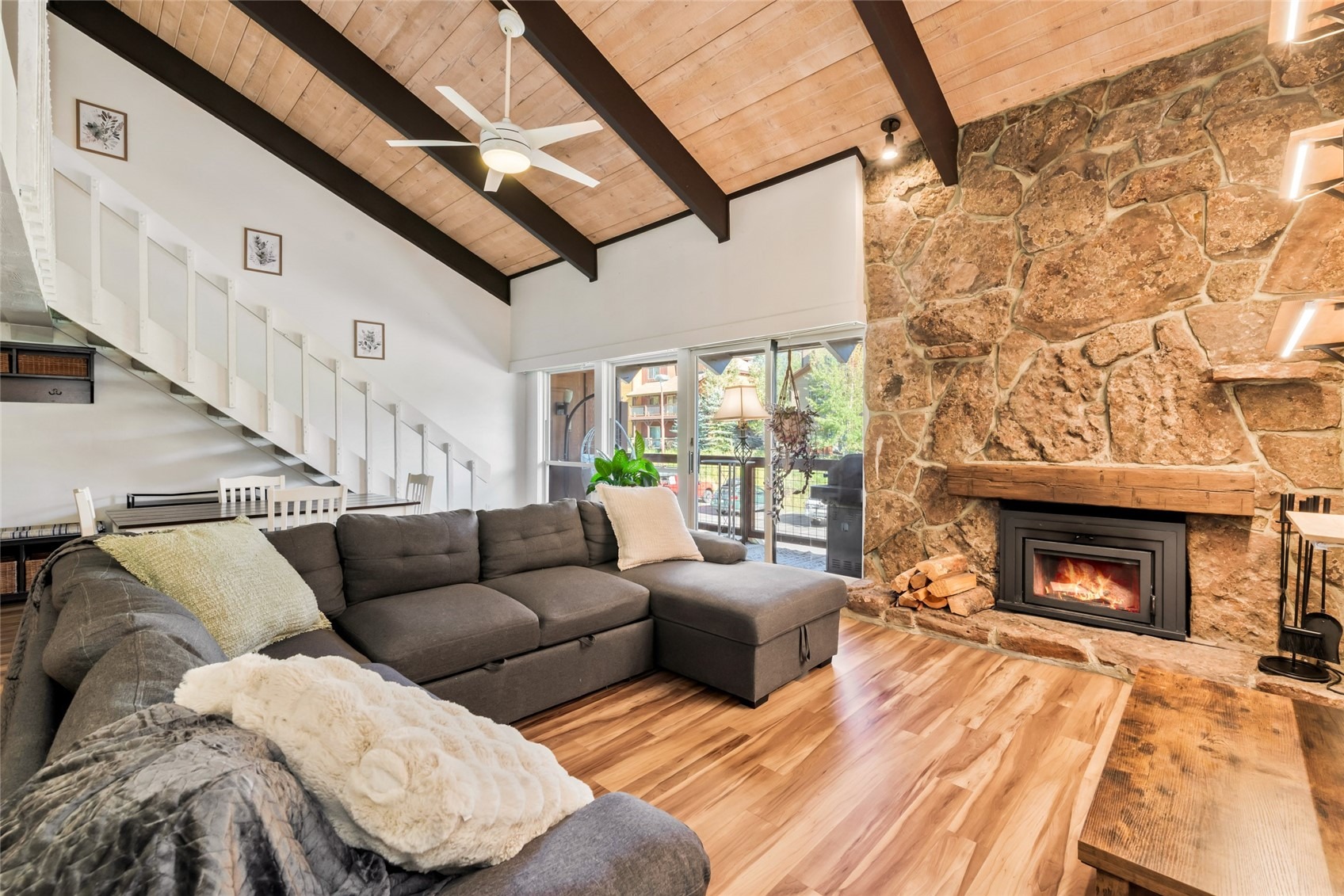 465 Tamarack Drive B203