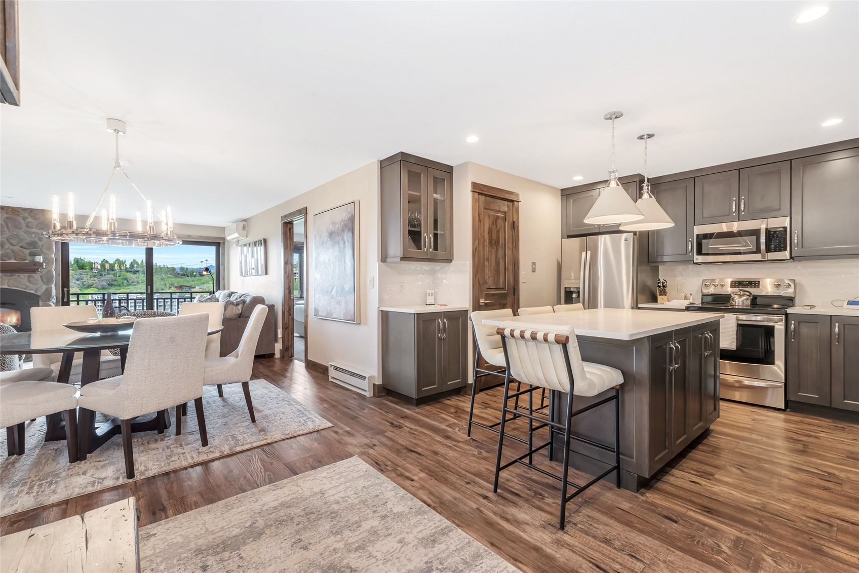 2420 Ski Trail Lane 308