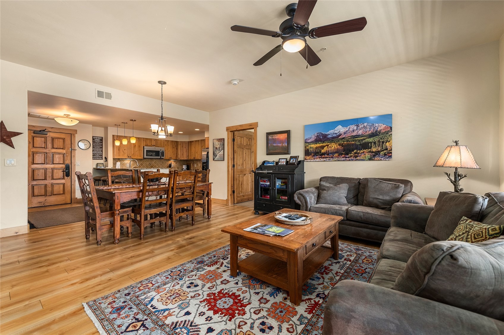 1875 Medicine Springs Drive 4208