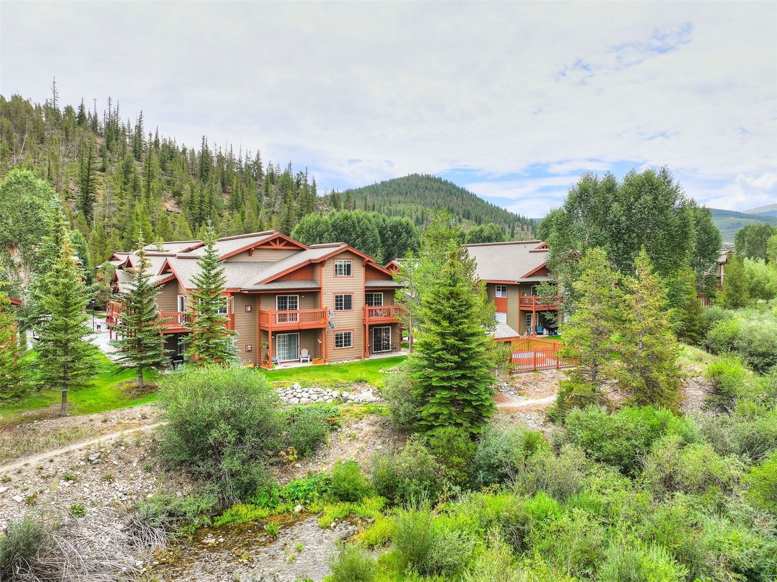 93 Pelican Circle 802