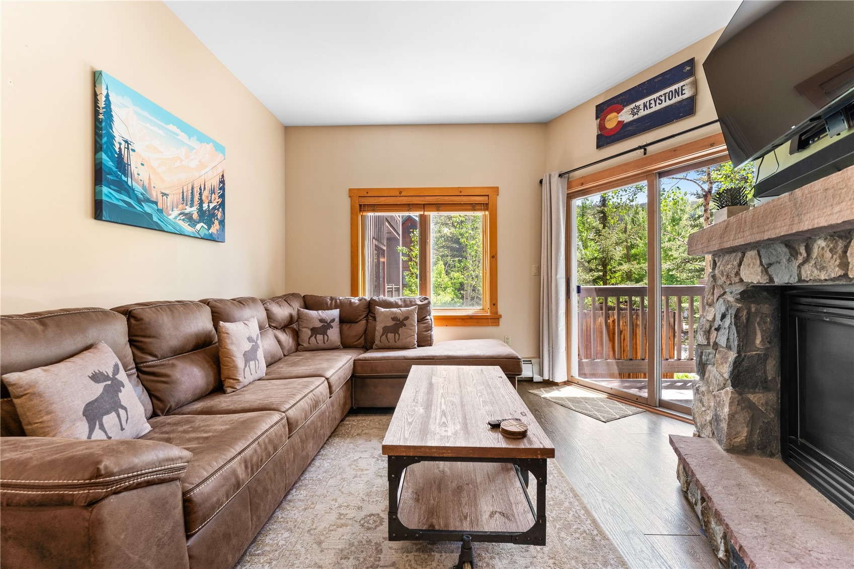 135 Dercum Drive 8563