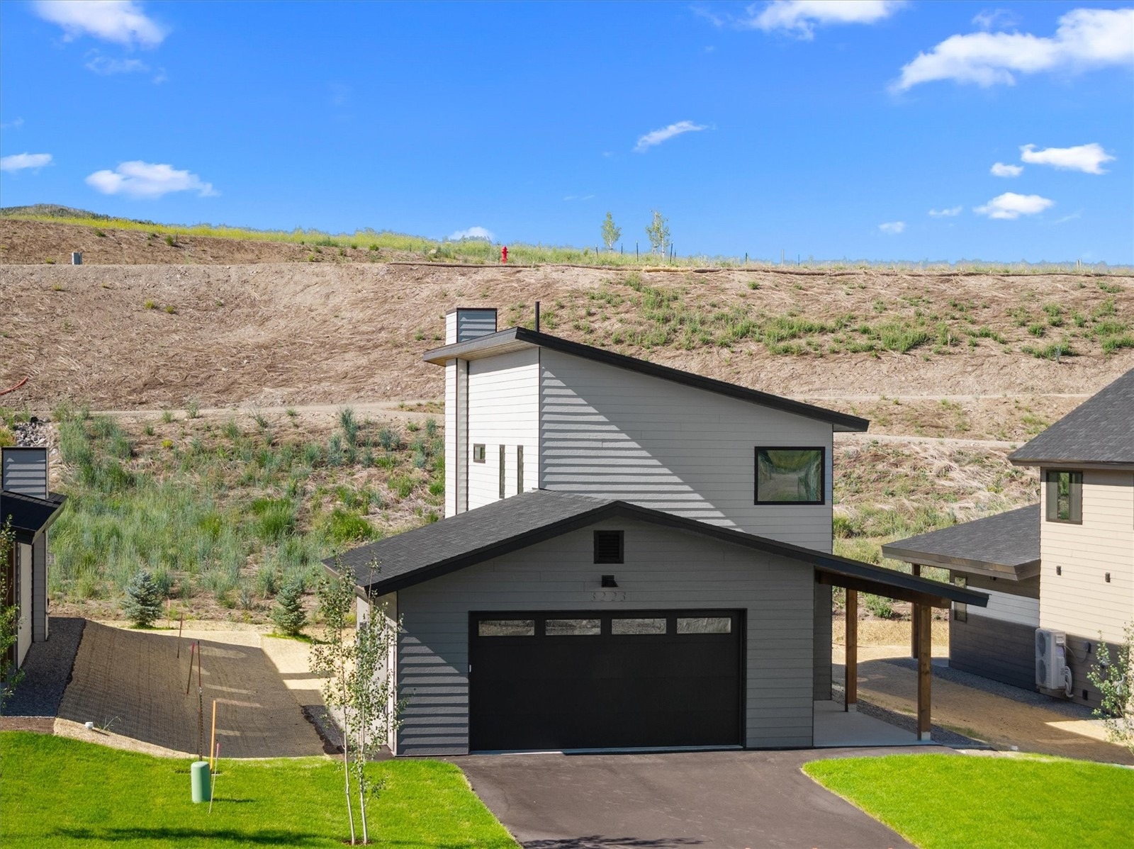 3223 Emerson Trail