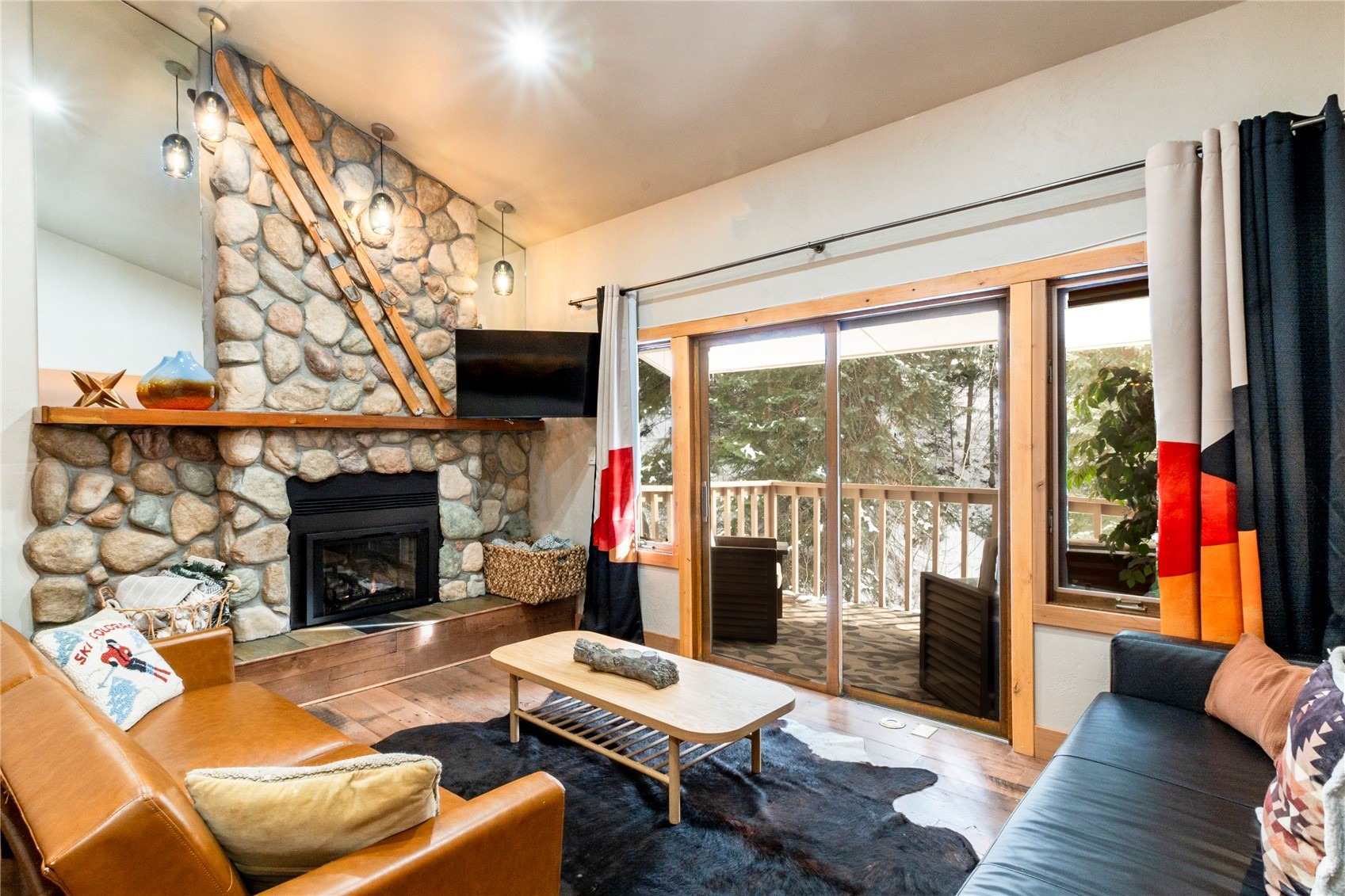 2739 Burgess Creek Road 10