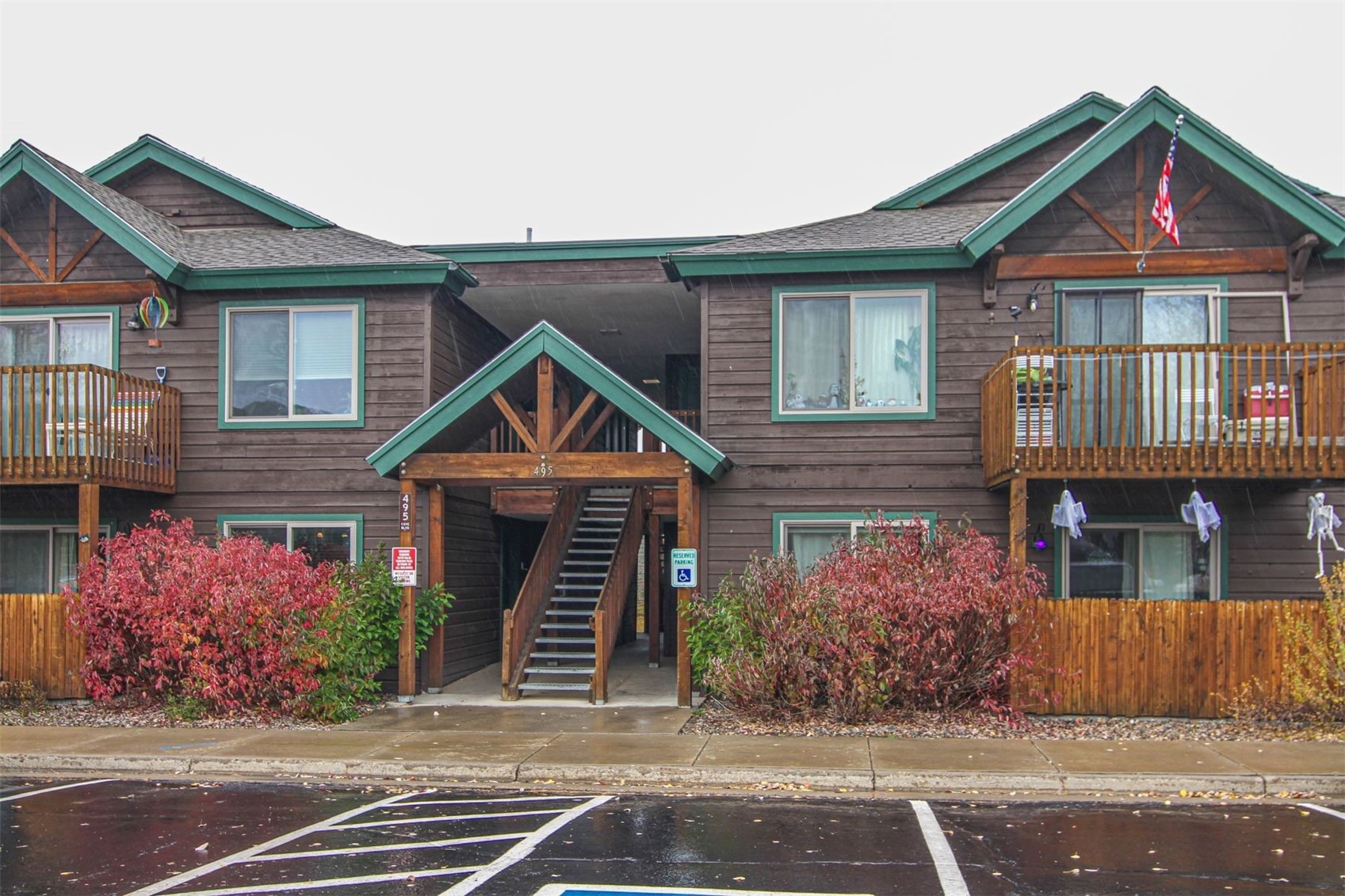 495 Cove Boulevard 2A