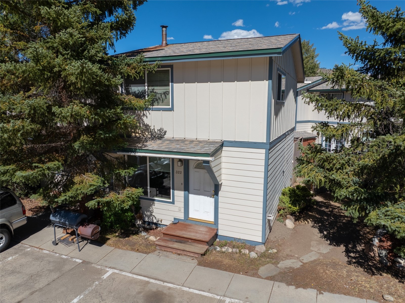 322 W 4th Street 322
