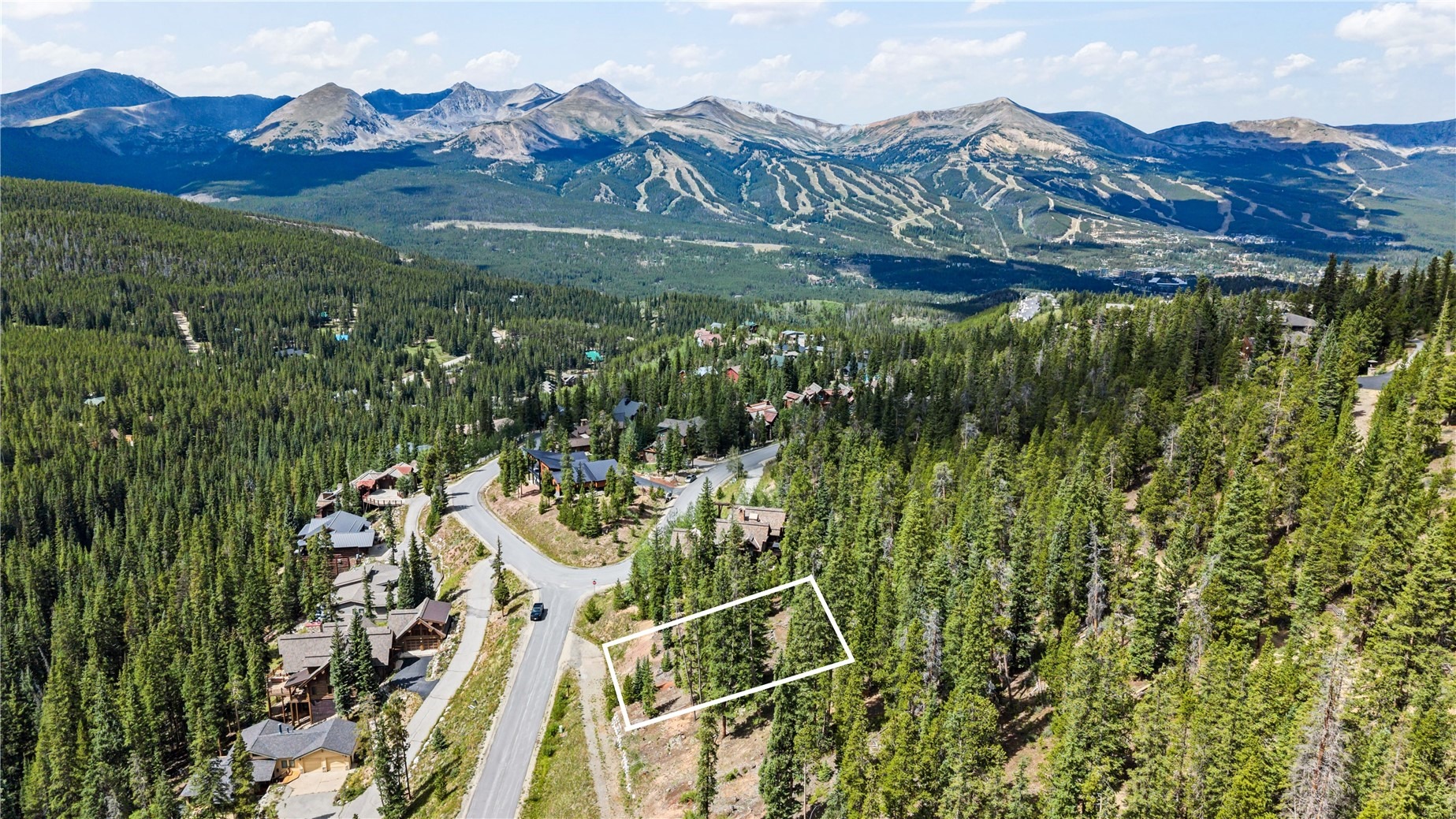 177 Goldenview Drive
