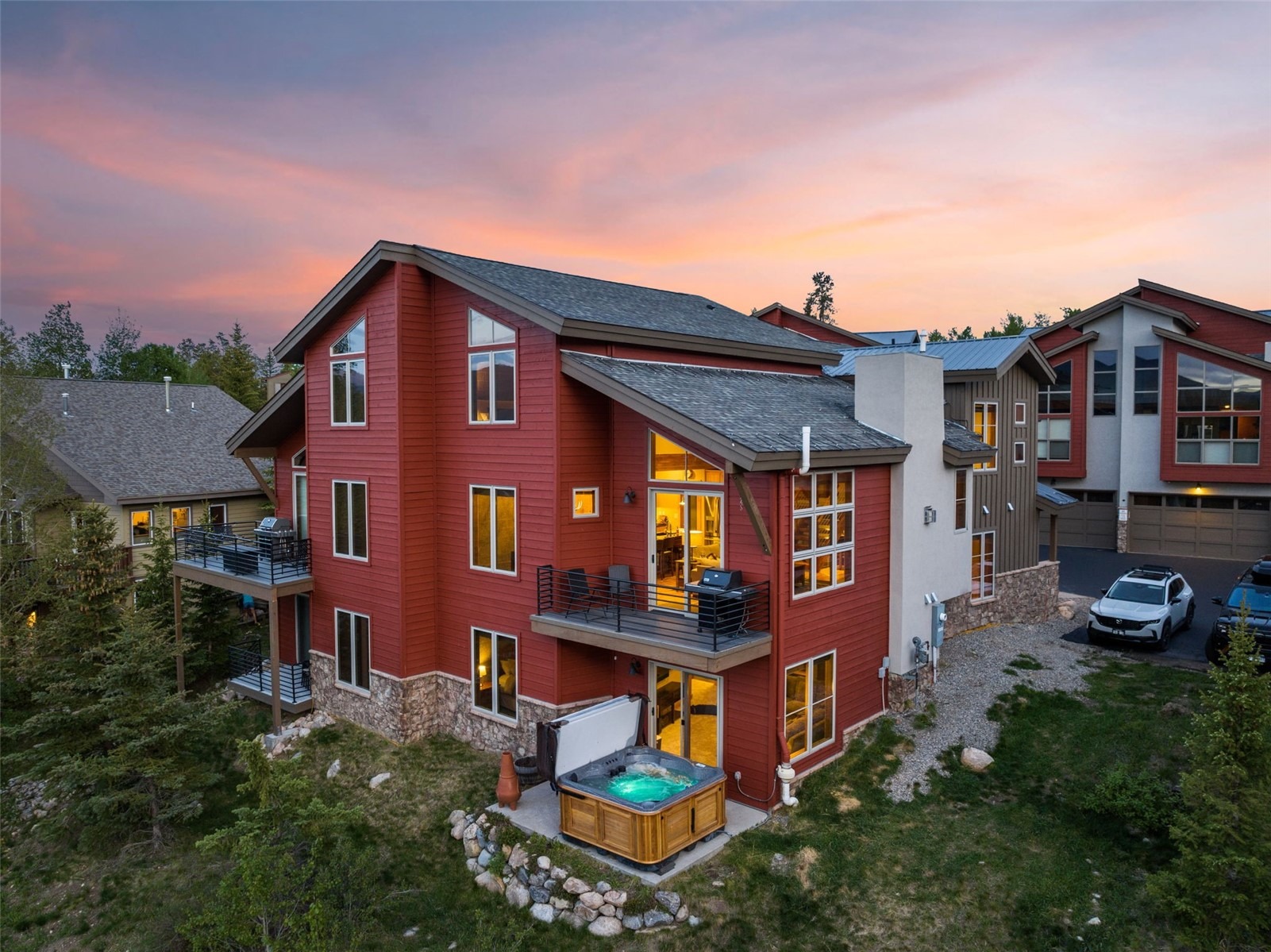 17 Laredo Drive 17