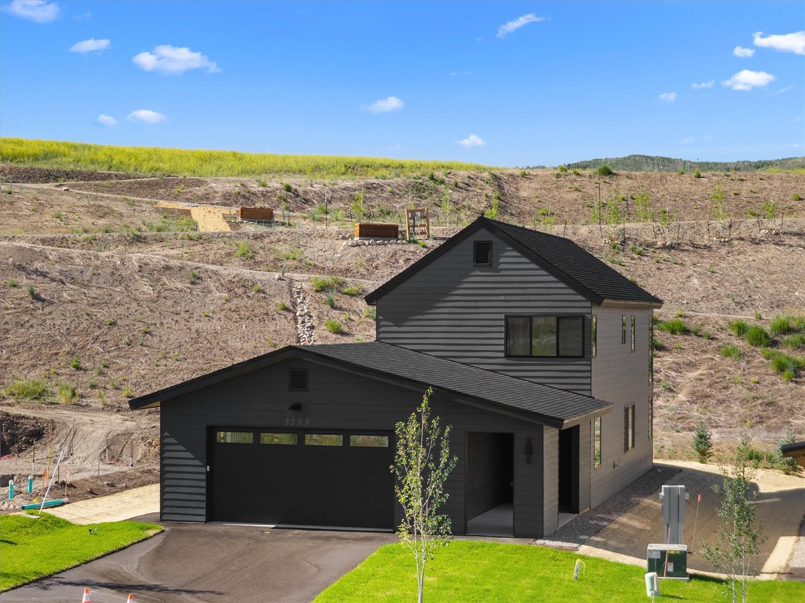 3199 Emerson Trail