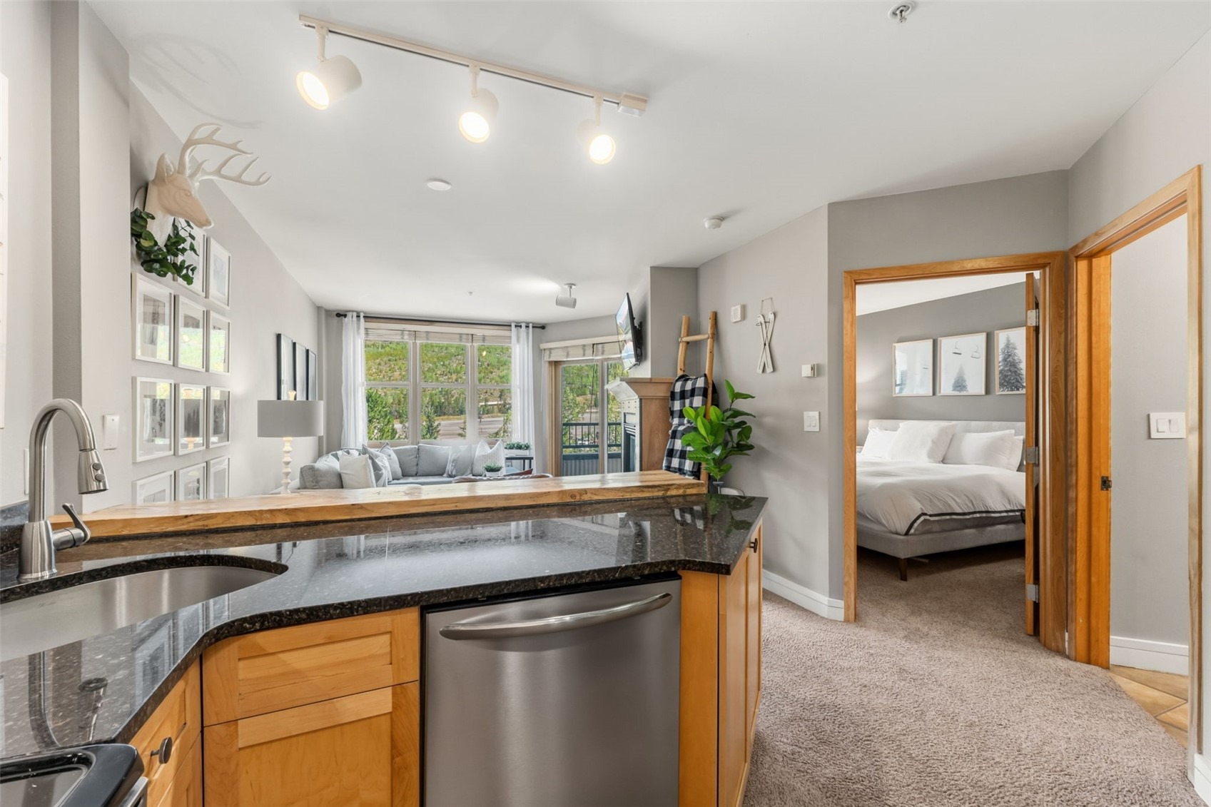 140 Ida Belle Drive 8266