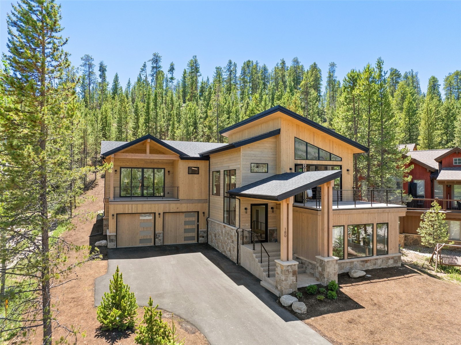 180 Elk Circle