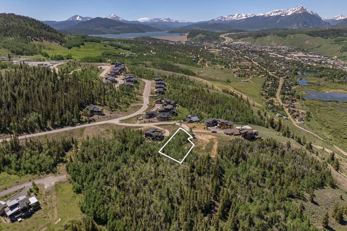 70 Mayfly Drive