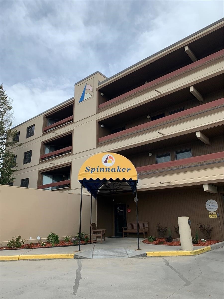 317 W 317 E La Bonte St Street 304-38