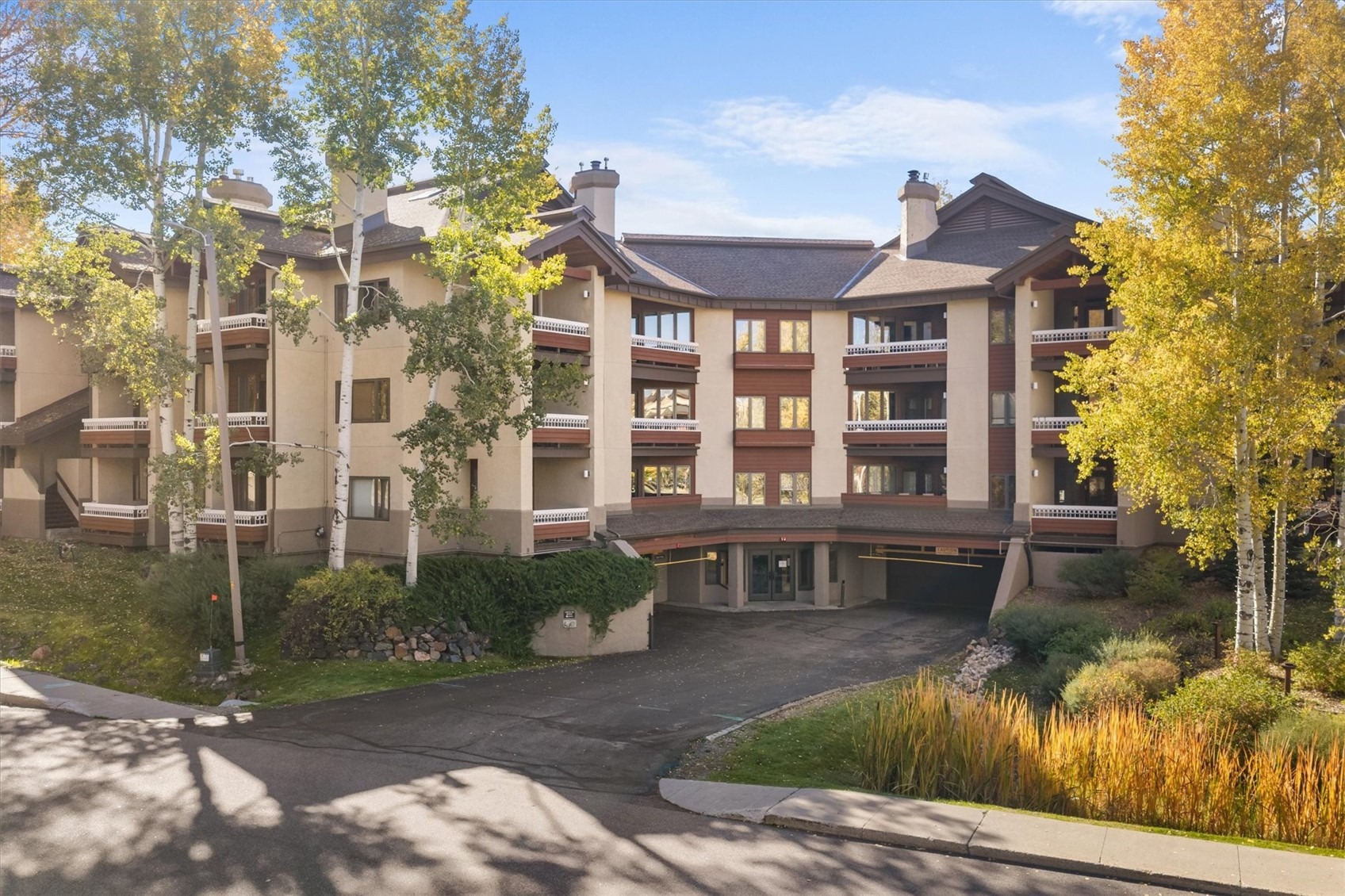 2800 Village Drive 1103