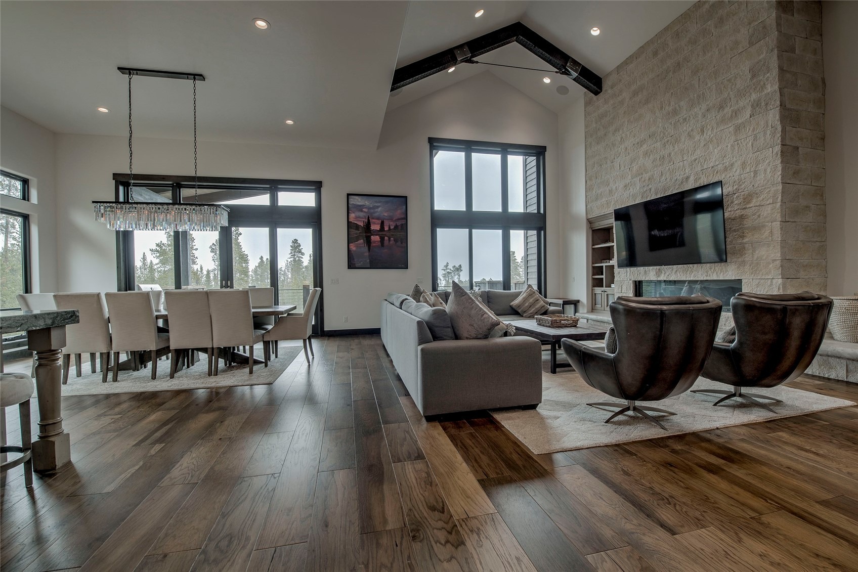 89 Barton WAY
