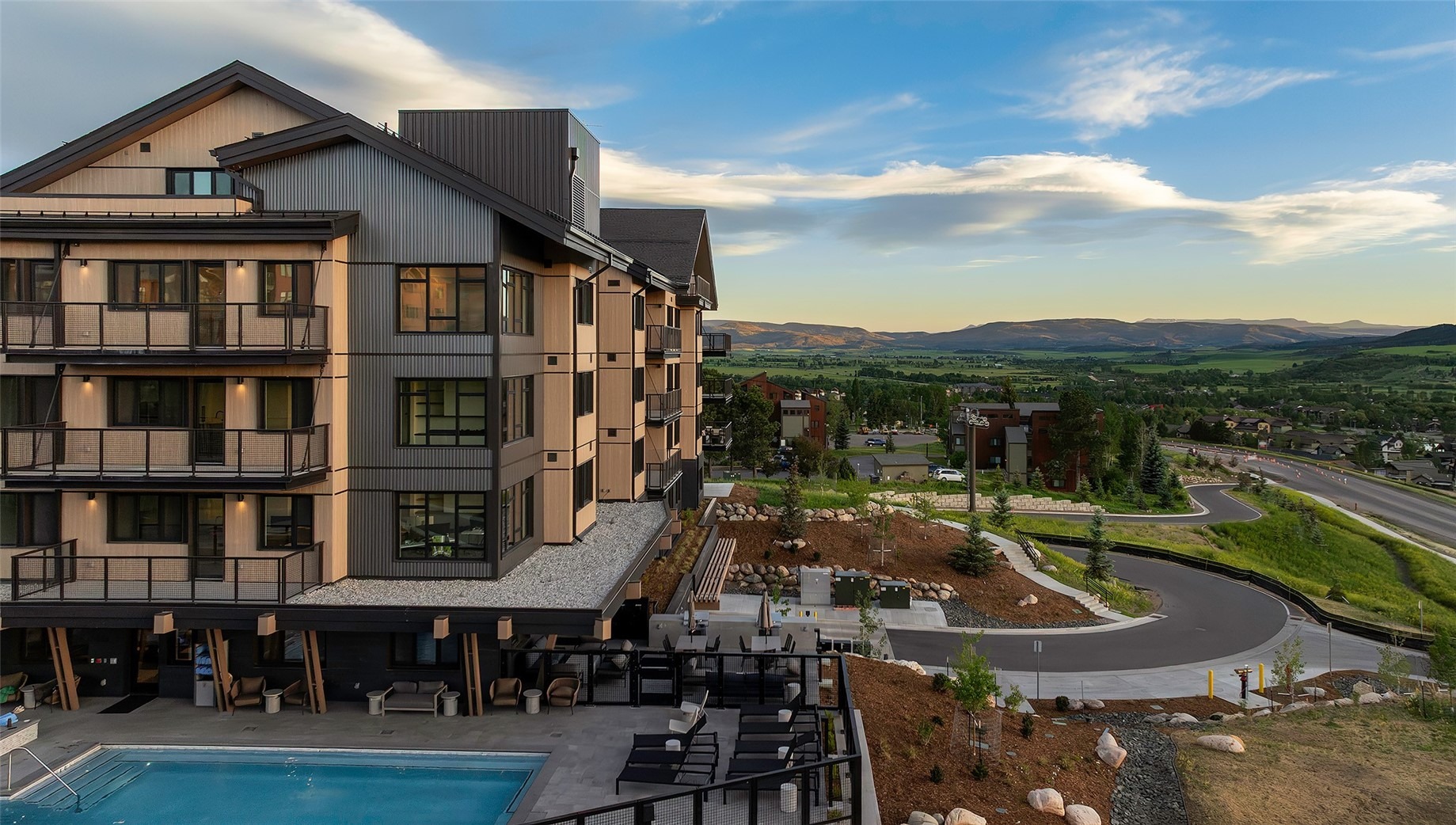 1550 Amble Drive 201