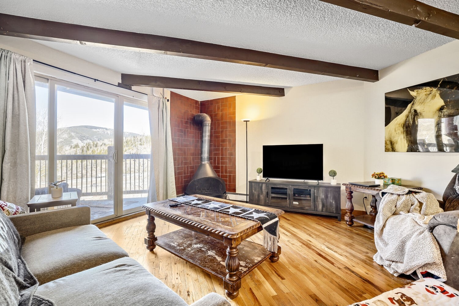 2401 Ryan Gulch Court 2401