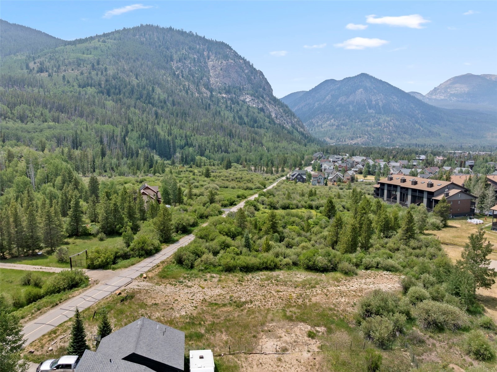 523 Temple Trail