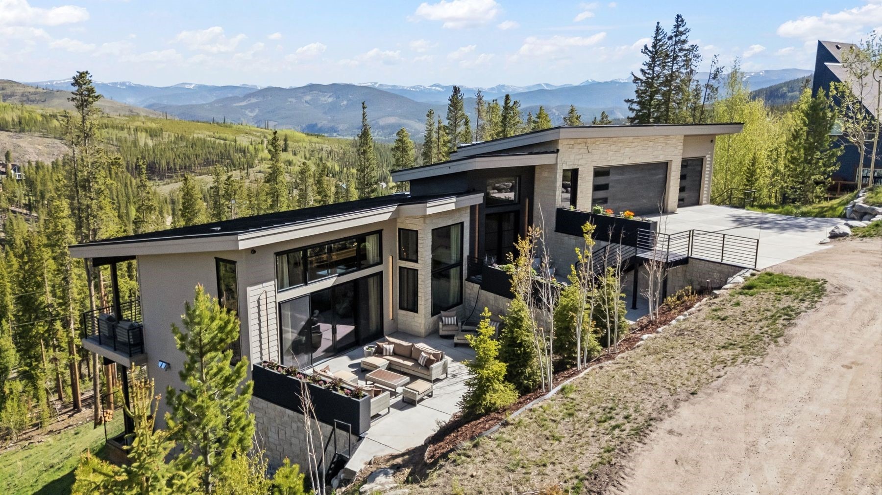 175 Protector Place