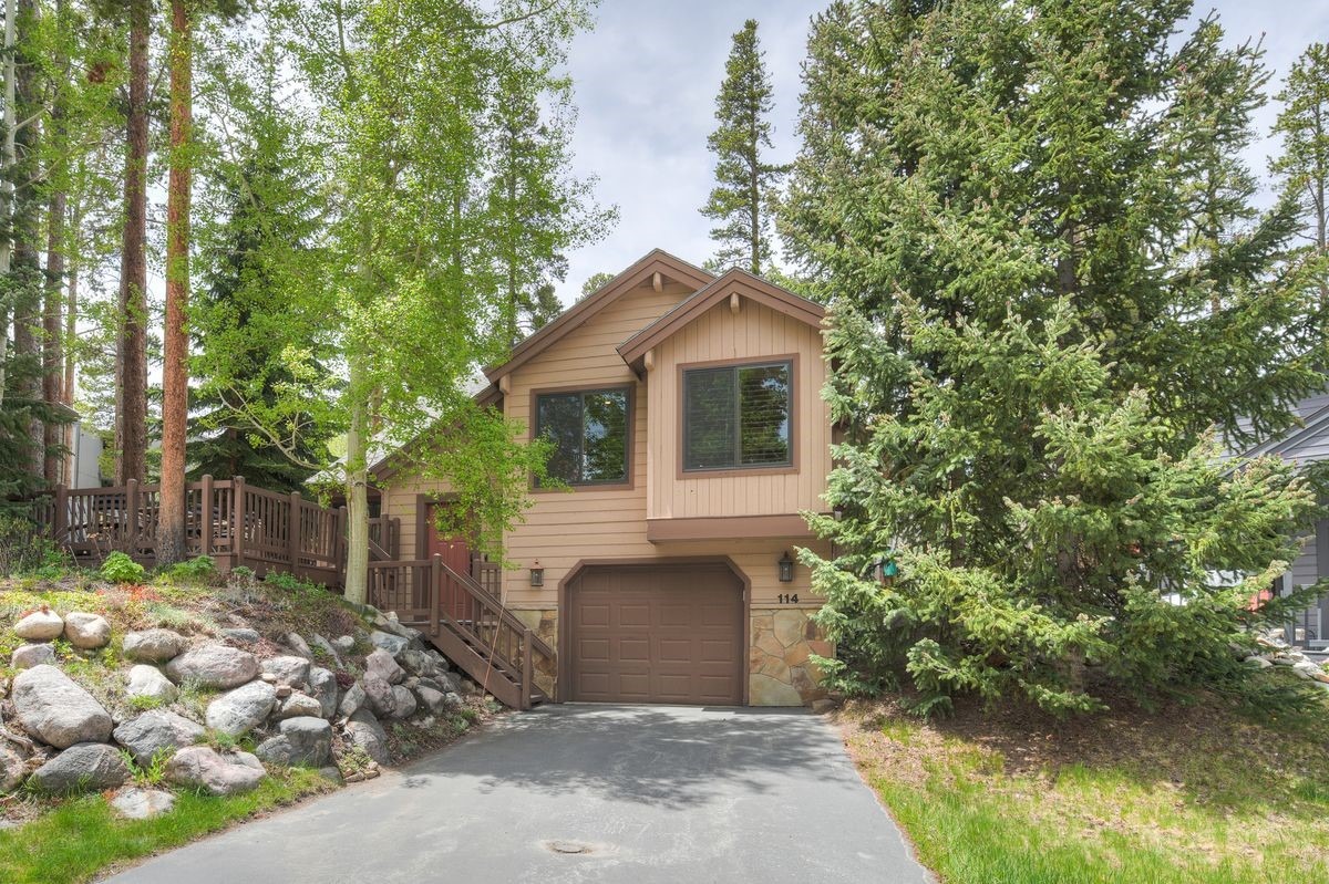 114 Park Forest Drive