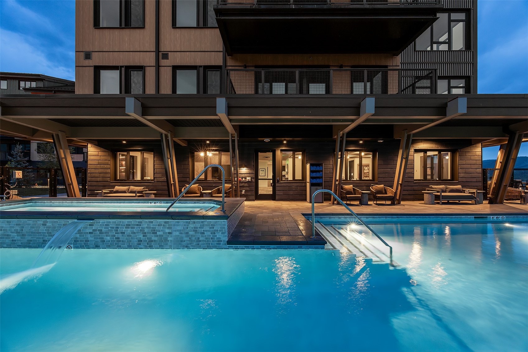 1550 Amble Drive 306