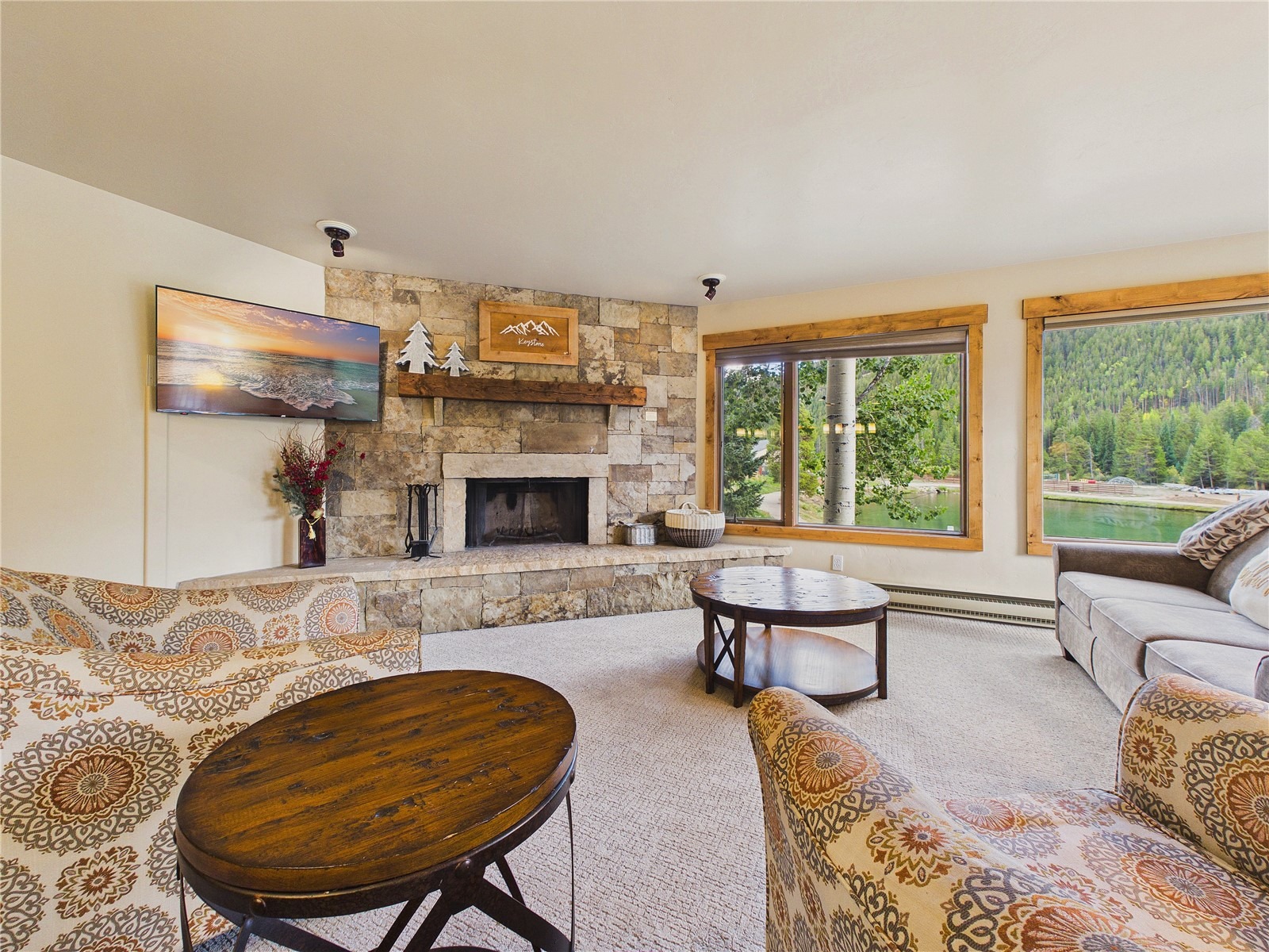 22280 Us Highway 6 1709
