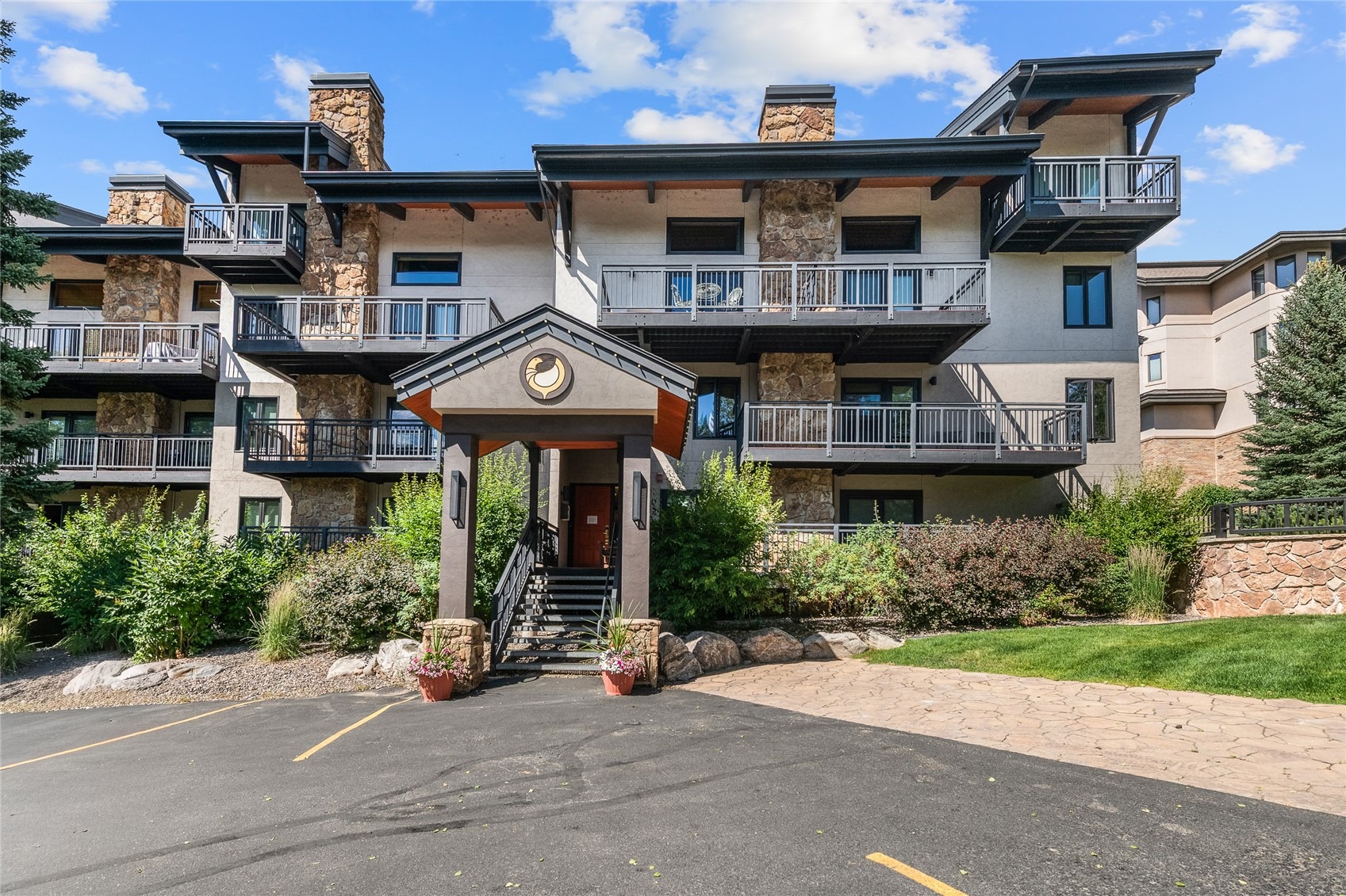 2322 Apres Ski WAY 37