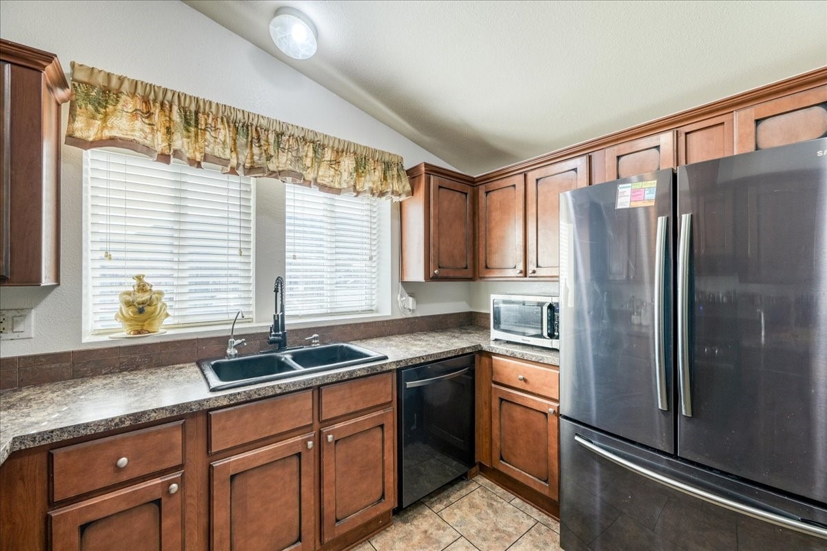 28 Maroon Peak Circle