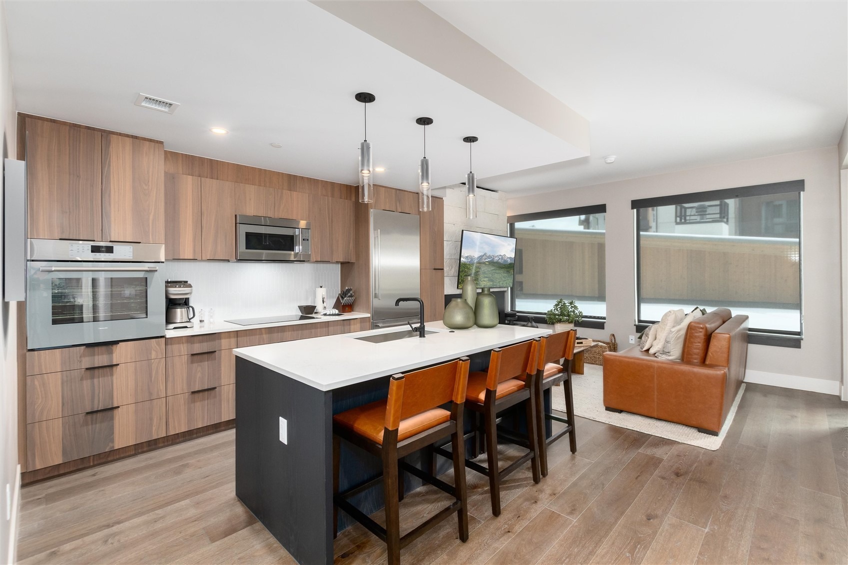 75 Hunkidori Court W204