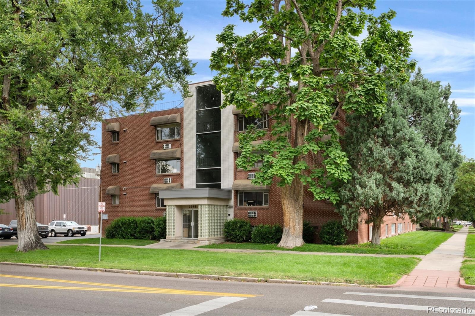 2295 Asbury