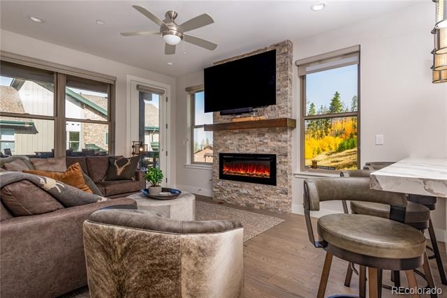 12 Stagecoach Way