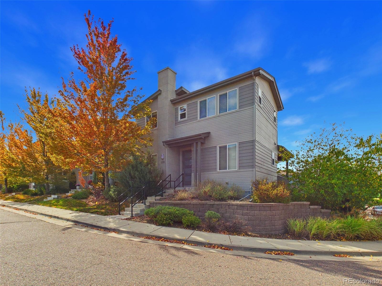 3328 Cranston Circle