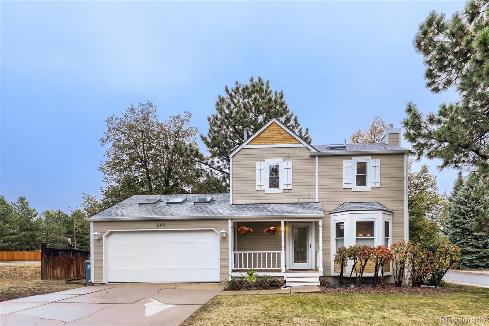 549 W Sycamore Circle