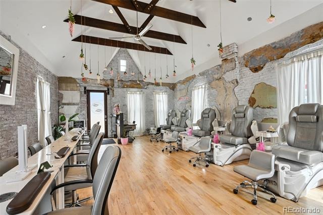 1123-1125 Santa Fe Drive