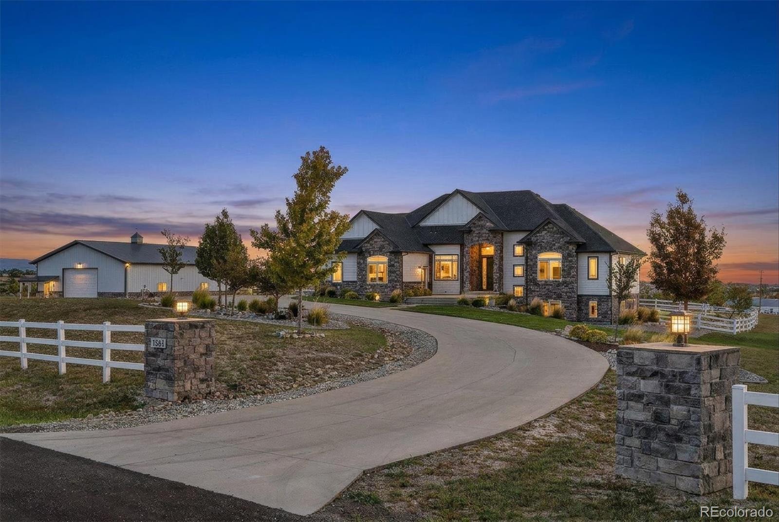 13161 Endless View Way