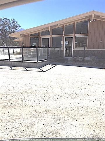 710 N US Highway 24