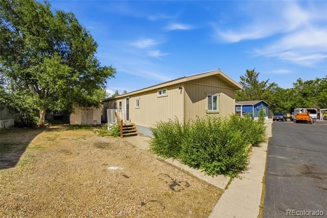 310 Skylark Circle