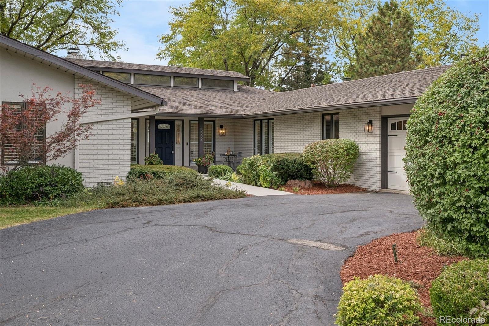 5332 Nassau Circle E