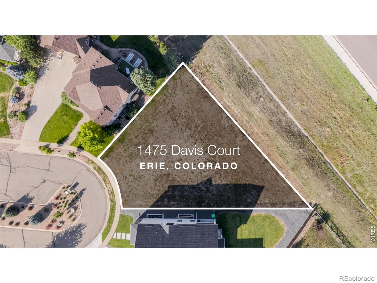 1475 Davis Court