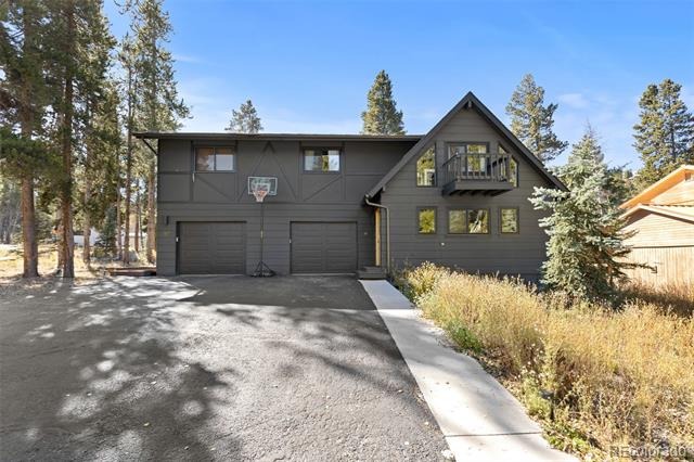 14 Red Feather Road